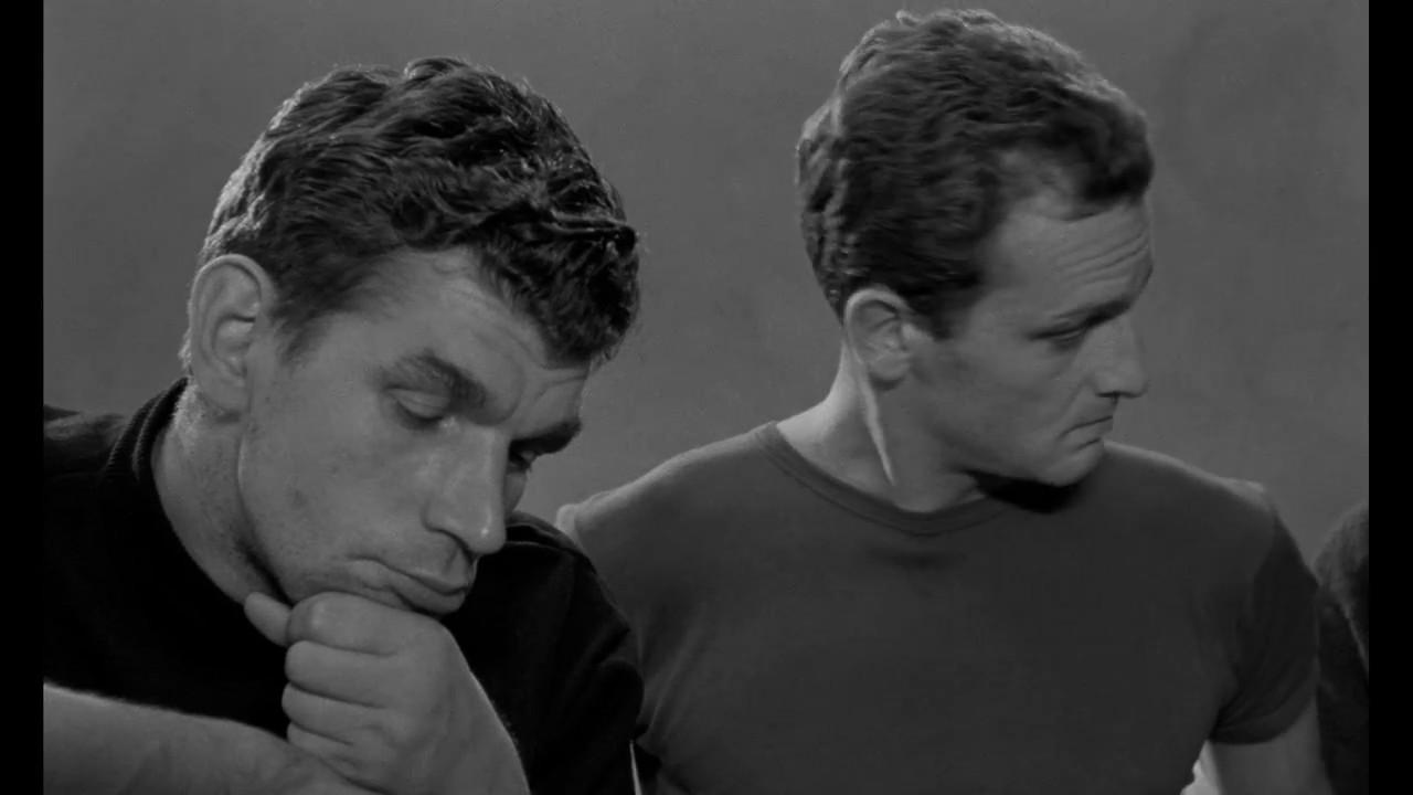 Le Trou