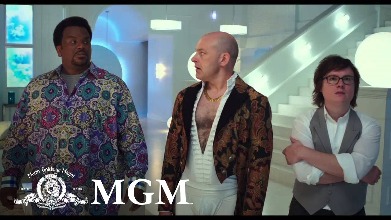 Hot Tub Time Machine 2
