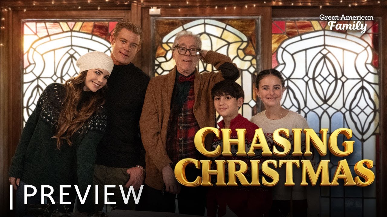 Mario Lopez Presents: Chasing Christmas