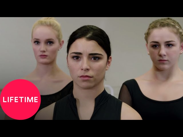Center Stage: On Pointe